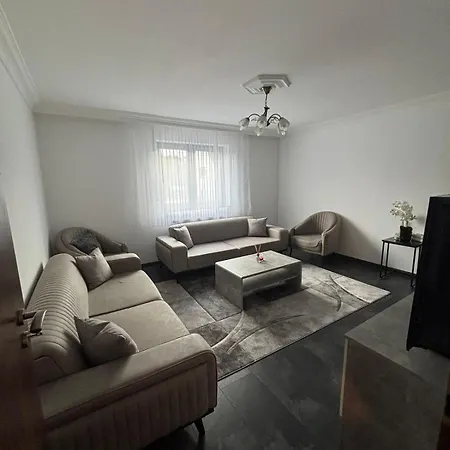 Single Apartment, Centrally Located, Renovated And Modernized * Lüdenscheid